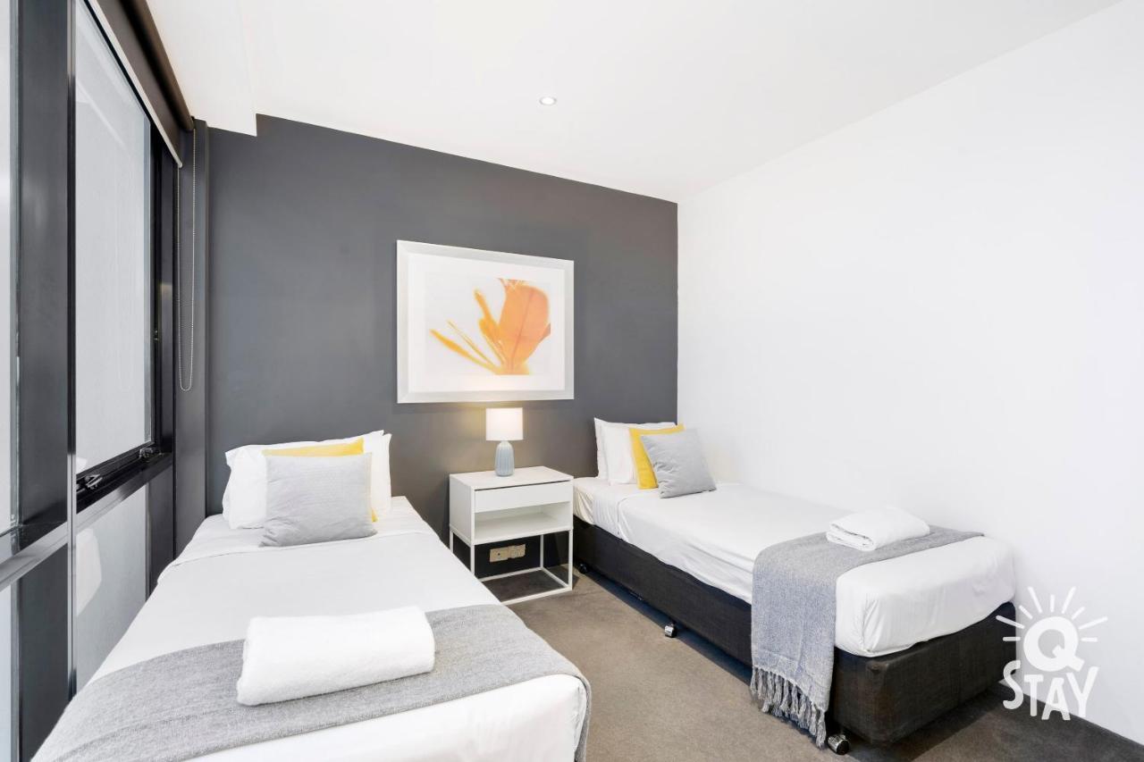 Circle On Cavill - 2 Bedroom Ocean View Units Gold Coast