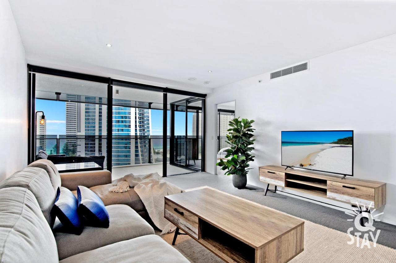 Circle On Cavill - 2 Bedroom Ocean View Units Apartment *
