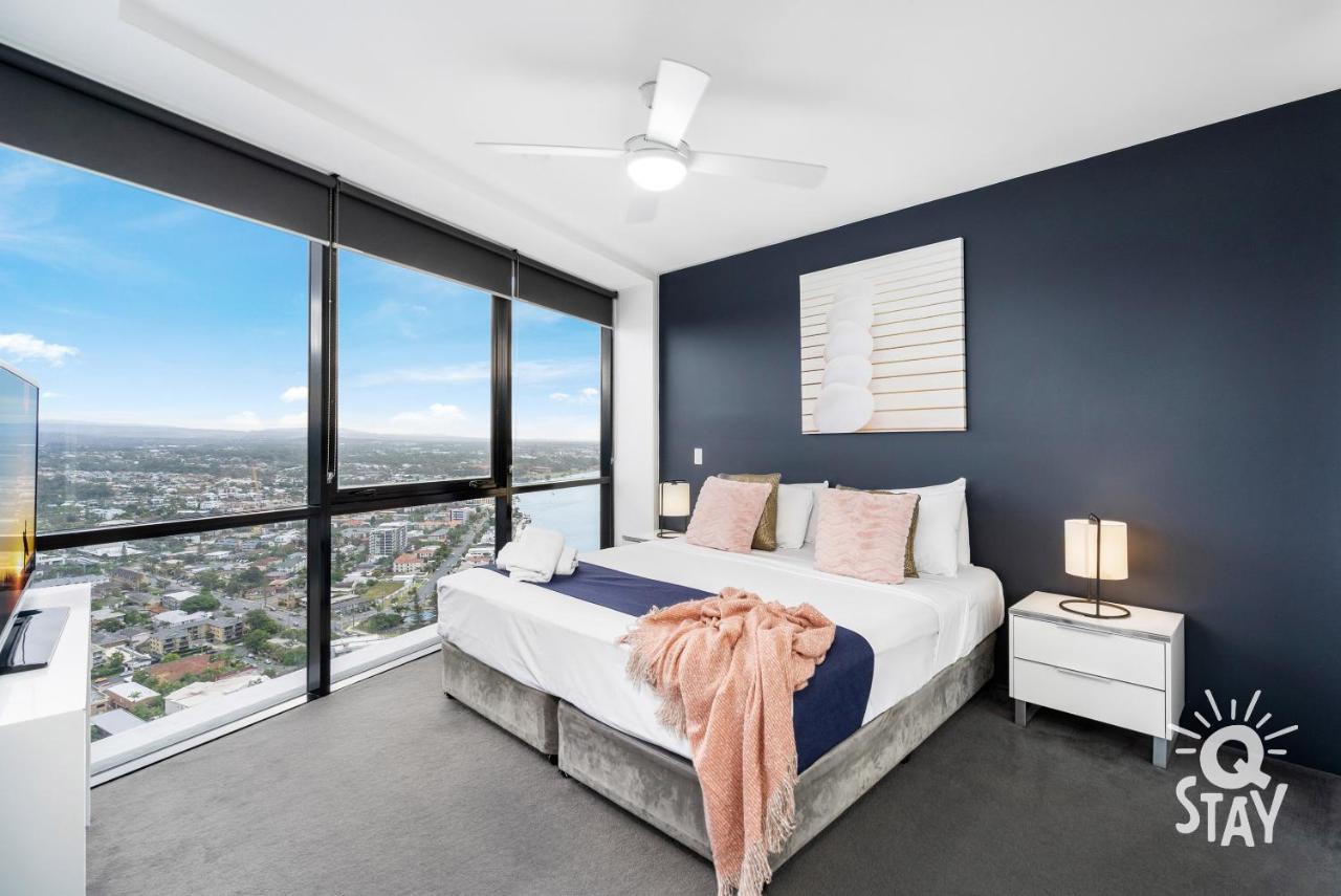 Circle On Cavill - 2 Bedroom Ocean View Units * Gold Coast