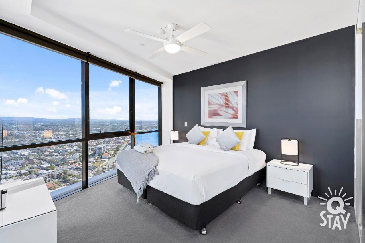 Apartment Circle On Cavill - 2 Bedroom Ocean View Units *